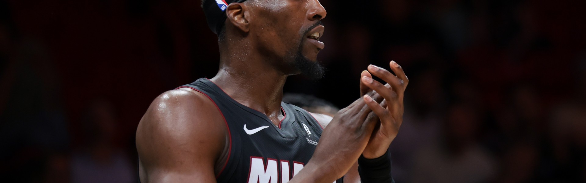 乐鱼网官网入口-克莱：阿德巴约怎么做到的？这真是太不可思议了 他将载入史册