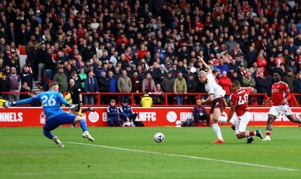 乐鱼网页版-【英超】德布劳内两助，哈兰德破门，曼城2-0客胜森林