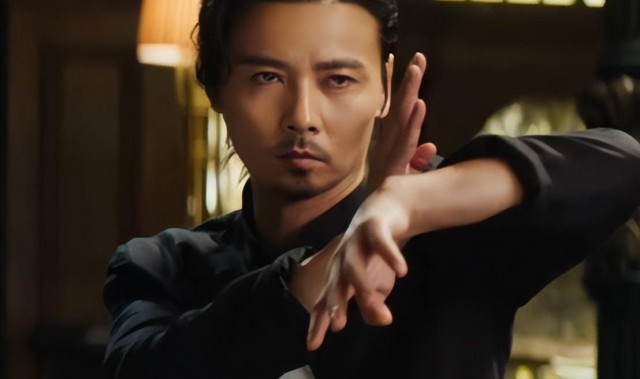 收手吧樊少皇！别再把观众当傻子了，52岁拍个动作烂片雷人又无脑